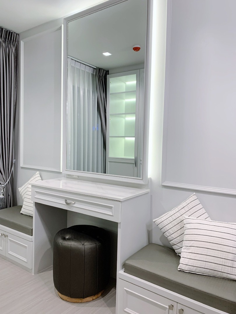 Life Asoke - Rama 9, 1 bed condo in Rama 9, Bangkok — photo 5