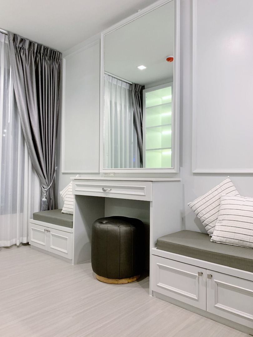 Life Asoke - Rama 9, 1 bed condo in Rama 9, Bangkok — photo 4