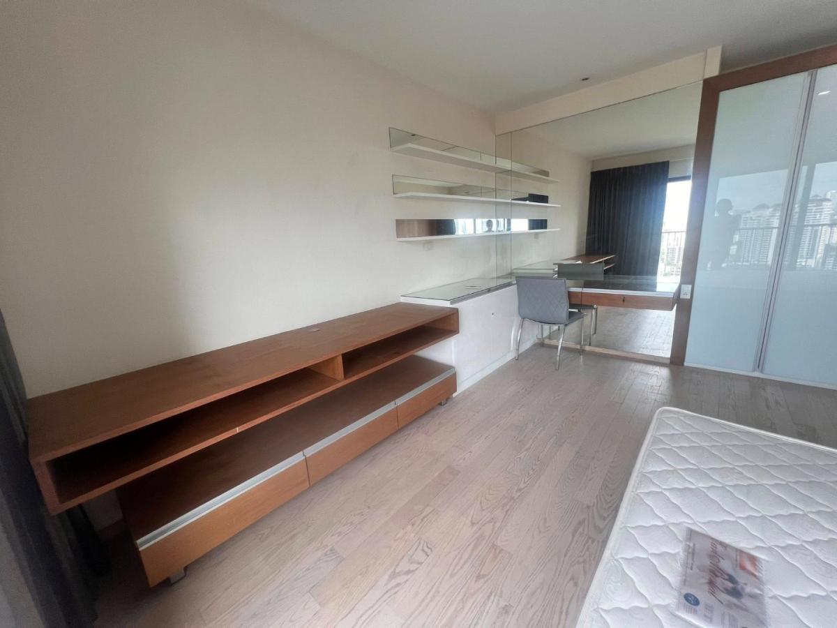 Noble Remix Sukhumvit 36, 2 bed condo in Sukhumvit, Bangkok — photo 5