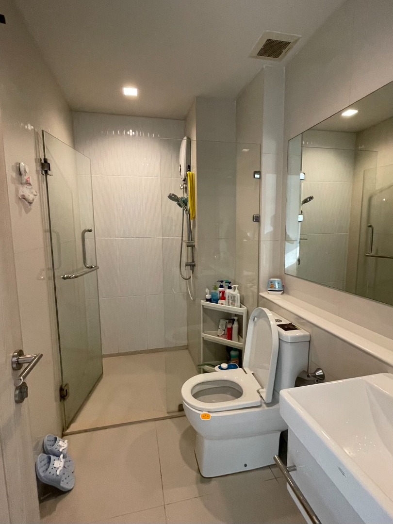 Life One Wireless, 2 bed condo in Wireless, Bangkok — photo 9