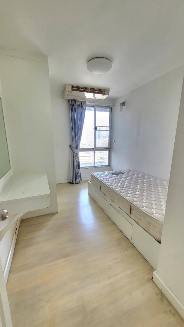 Bangkok Garden, 2 bed condo in Rama 3, Bangkok — photo 16