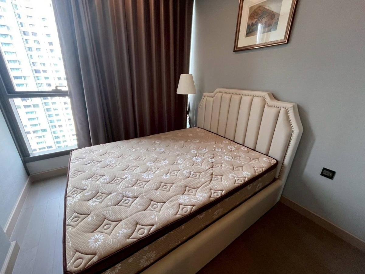 The S at Singha Complex, 2 bed condo in Rama 9, Bangkok — photo 5