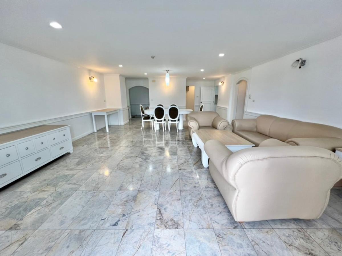 The Waterford Park Sukhumvit 53, 2 bed condo in Sukhumvit, Bangkok — photo 4