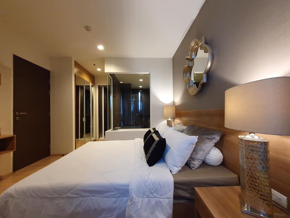 Rhythm Sathorn, 1 bed condo in Sathon, Bangkok — photo 4