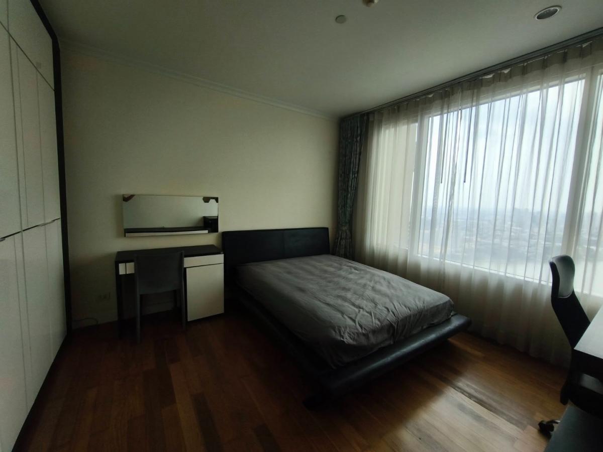 Watermark Chao Phraya River, 3 bed condo in Wongwian Yai, Bangkok — photo 7