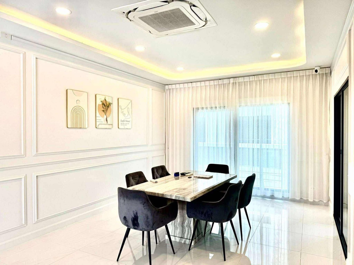 THE CITY BANGNA, 4 bed house in Bang Na, Bangkok — photo 4