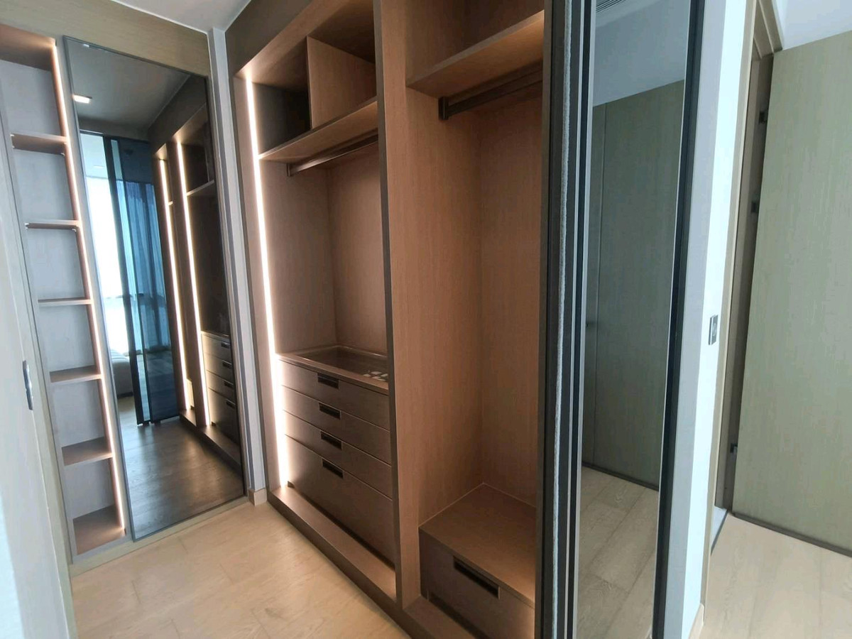 The Monument Thonglor, 2 bed condo in Sukhumvit, Bangkok — photo 13