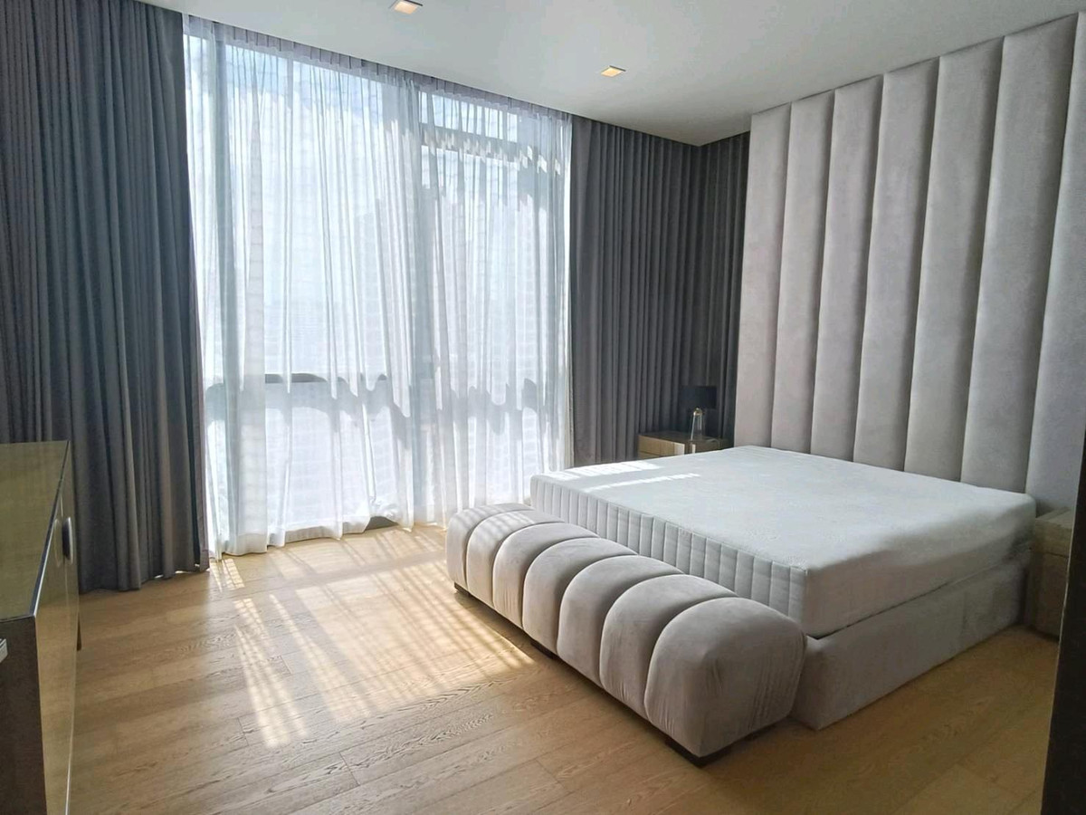 The Monument Thonglor, 2 bed condo in Sukhumvit, Bangkok — photo 15
