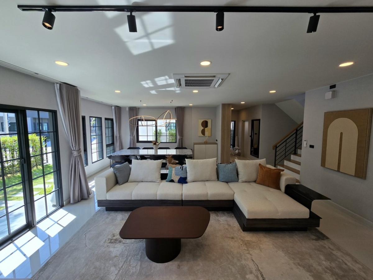 Centro Bangna, 5 bed house in Bang Na, Bangkok — photo 3