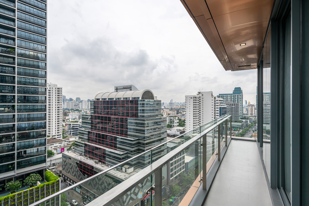 Khun by Yoo Sansiri, 2 bed condo in Sukhumvit, Bangkok — photo 9