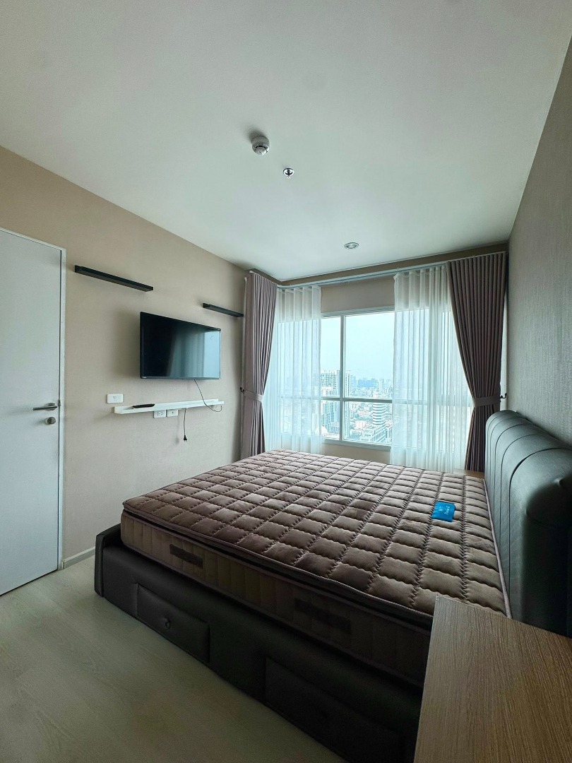 Life Ratchadaphisek, 1 bed condo in Ratchadaphisek, Bangkok — photo 6
