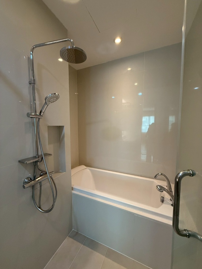 Bright Sukhumvit 24, 1 bed condo in Sukhumvit, Bangkok — photo 18
