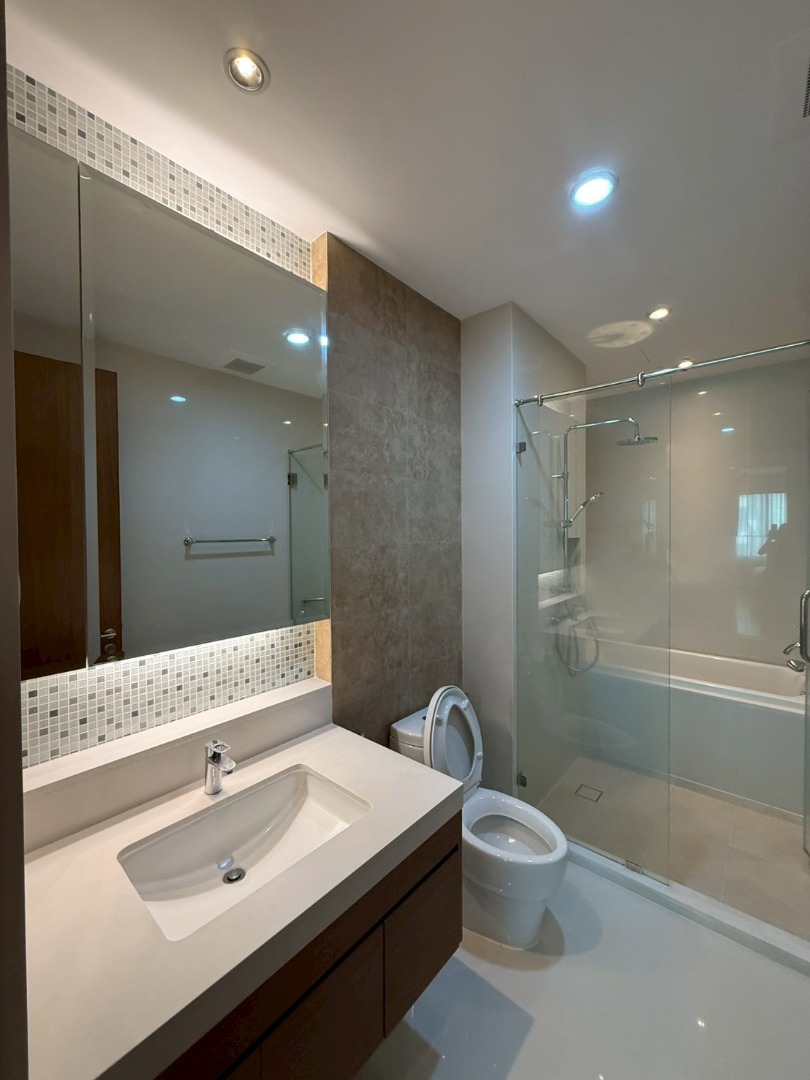 Bright Sukhumvit 24, 1 bed condo in Sukhumvit, Bangkok — photo 17