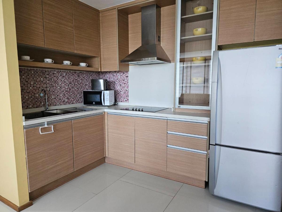 The Emporium Place, 2 bed condo in Sukhumvit, Bangkok — photo 4