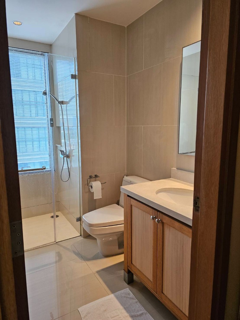 The Emporium Place, 2 bed condo in Sukhumvit, Bangkok — photo 15