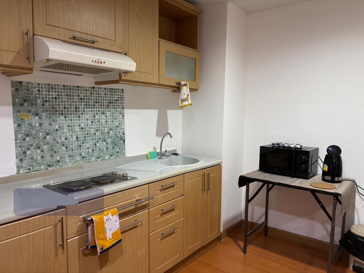 The Royal Place 2, 1 bed condo in Wireless, Bangkok — photo 8