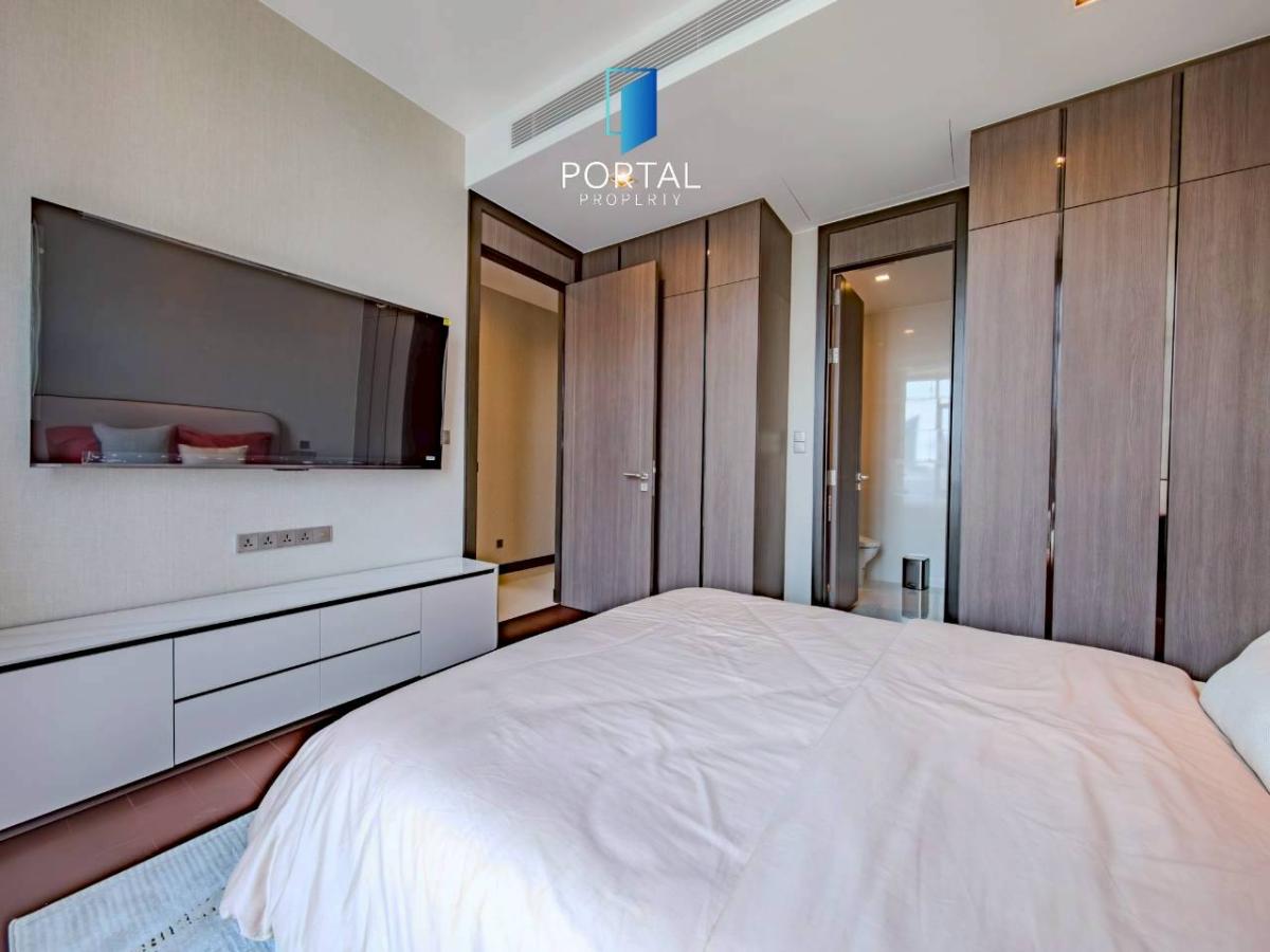 Q1 Sukhumvit, 3 bed condo in Nana North, Bangkok — photo 24