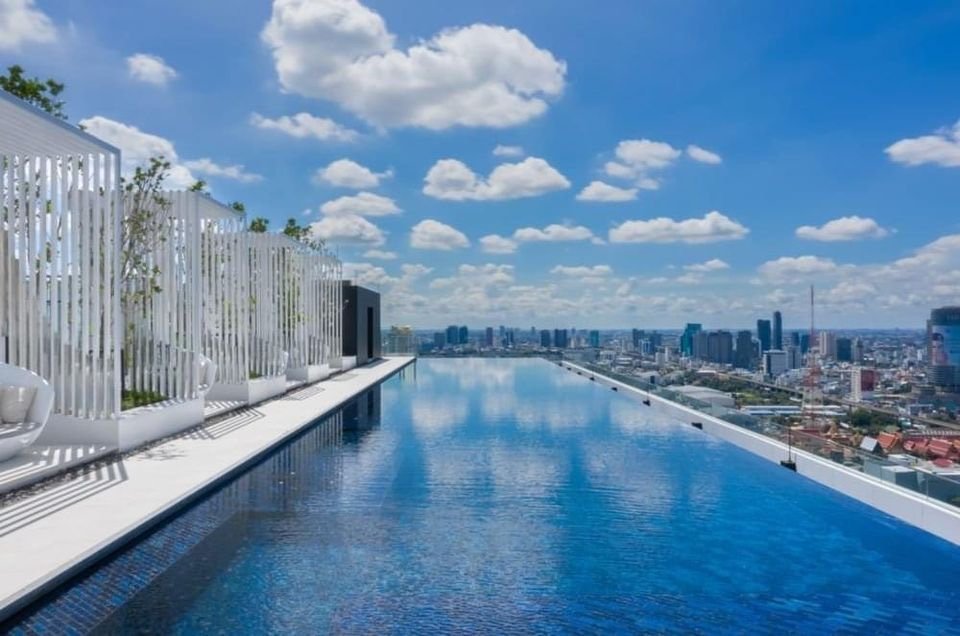 Life Asoke - Rama 9, 2 bed condo in Rama 9, Bangkok — photo 17