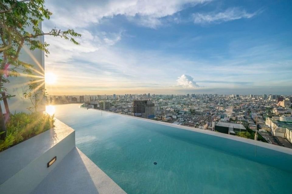 Life Asoke - Rama 9, 2 bed condo in Rama 9, Bangkok — photo 16
