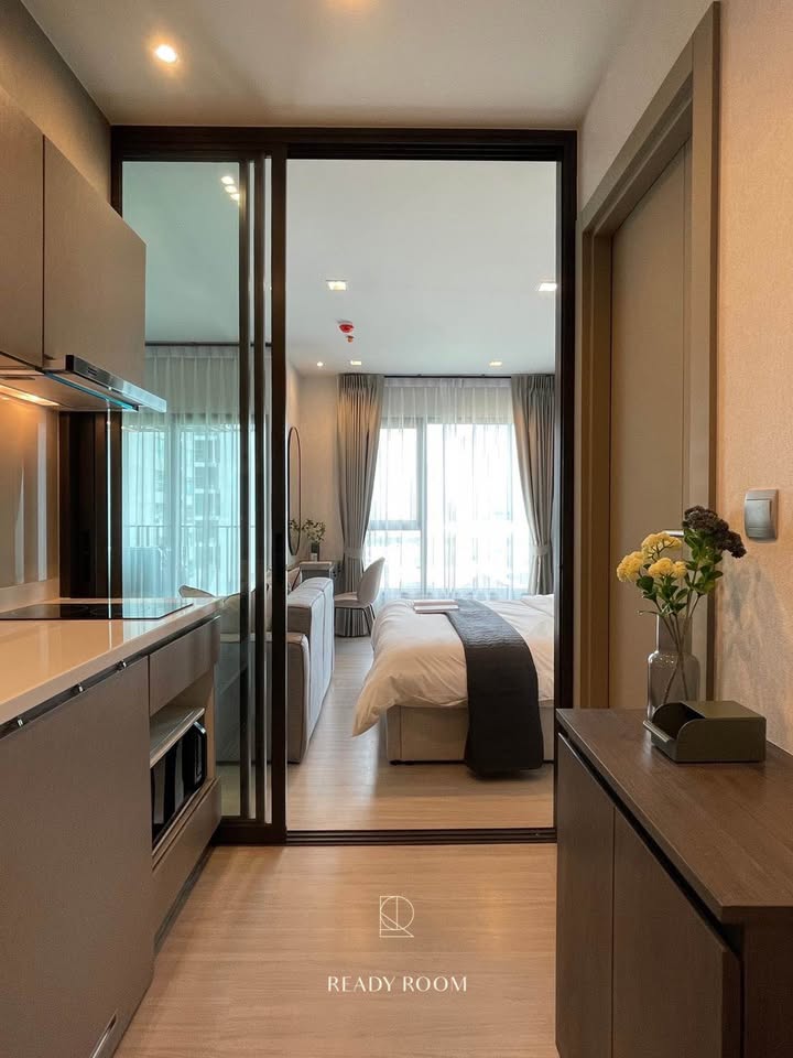 Life Asoke - Rama 9, 1 bed condo in Rama 9, Bangkok — photo 11