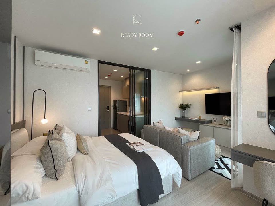 Life Asoke - Rama 9, 1 bed condo in Rama 9, Bangkok — photo 4