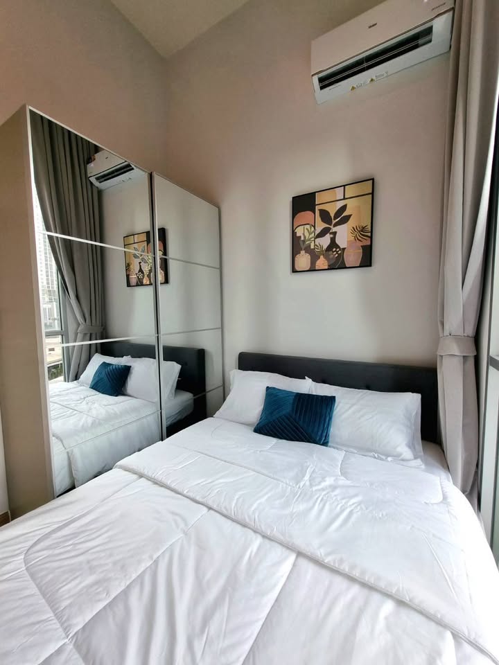 Noble Revolve Ratchada 2, 2 bed condo in Ratchadaphisek, Bangkok — photo 10