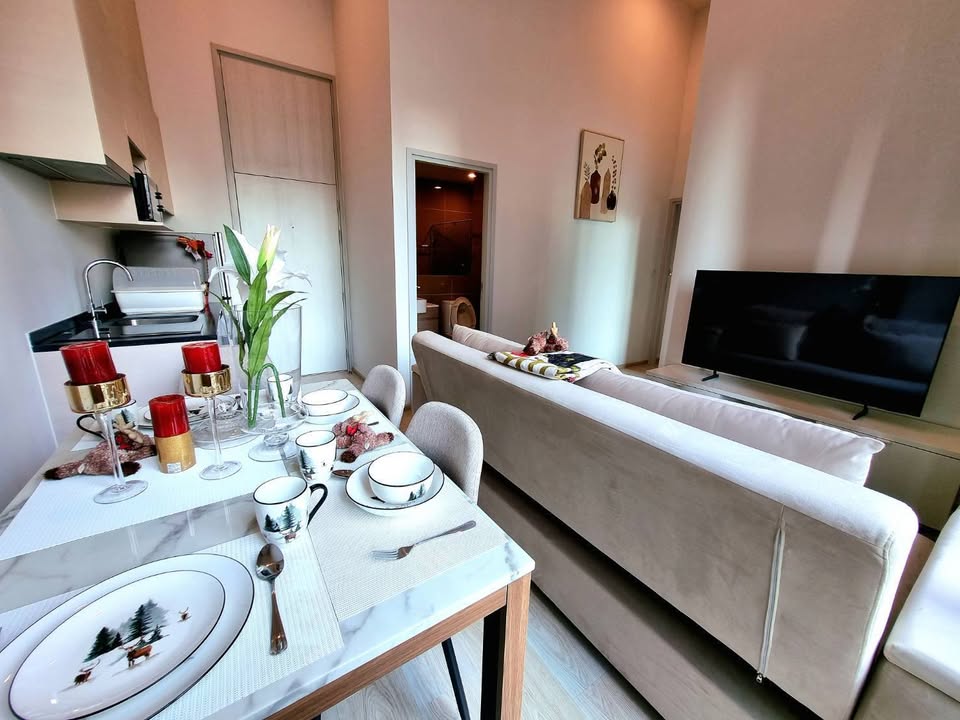 Noble Revolve Ratchada 2, 2 bed condo in Ratchadaphisek, Bangkok — photo 4