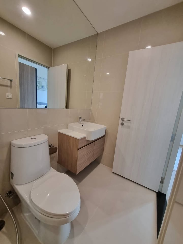 Noble Revolve Ratchada 2, 2 bed condo in Ratchadaphisek, Bangkok — photo 12