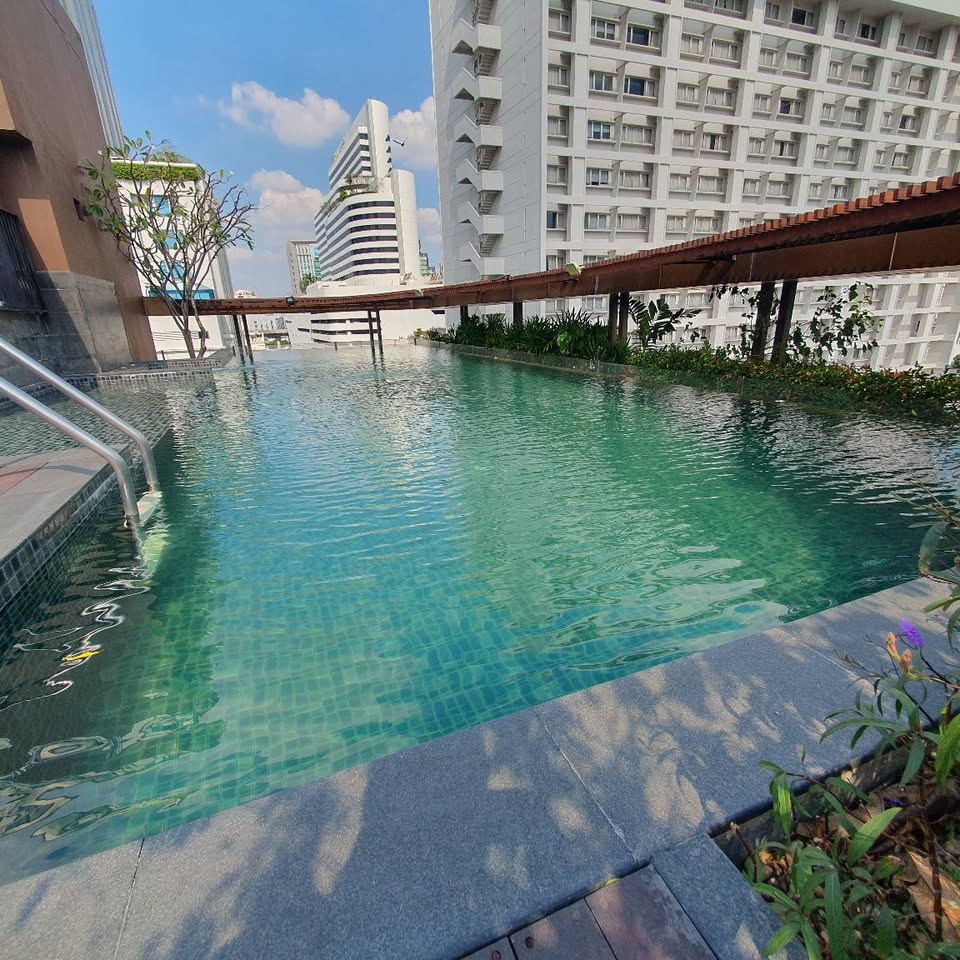Focus at Ploenchit, 1 bed condo in Wireless, Bangkok — photo 9