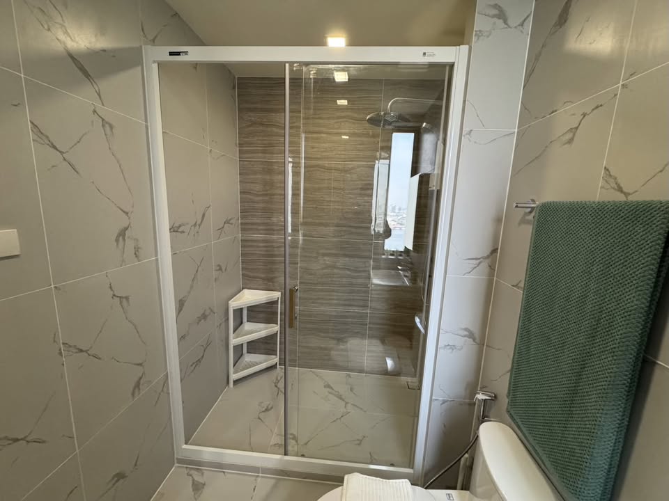 Na Riva Charoen Nakhon, 2 bed condo in Wongwian Yai, Bangkok — photo 8