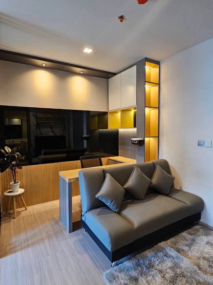 Life Asoke - Rama 9, 1 bed condo in Rama 9, New Phetchaburi, RCA, Din Daeng, Suan Luang Research Center, Khlong Toei Nuea, Bangkok