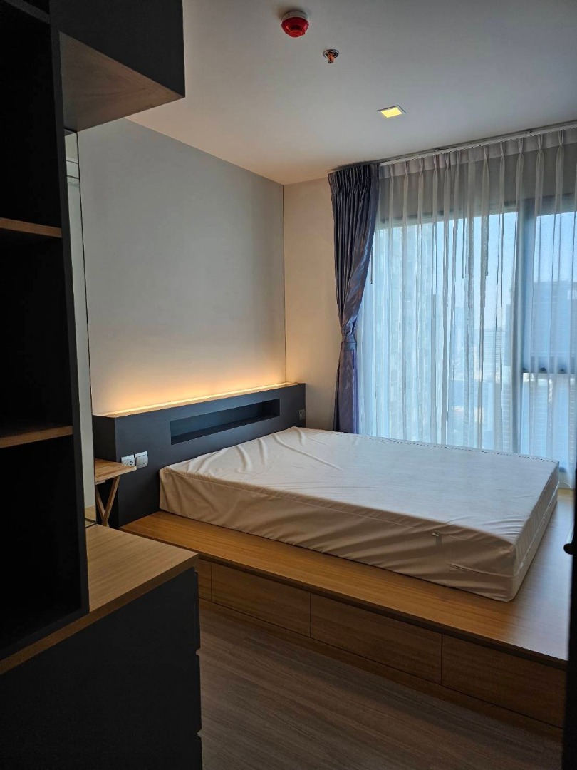 Life Asoke - Rama 9, 1 bed condo in Rama 9, Bangkok — photo 6
