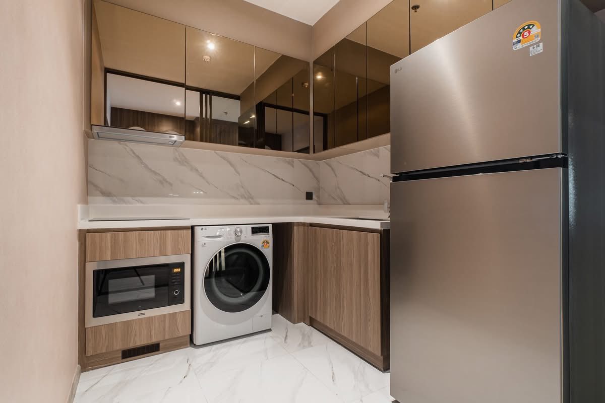 Rhythm Ekkamai Estate, 2 bed condo in Sukhumvit, Bangkok — photo 10