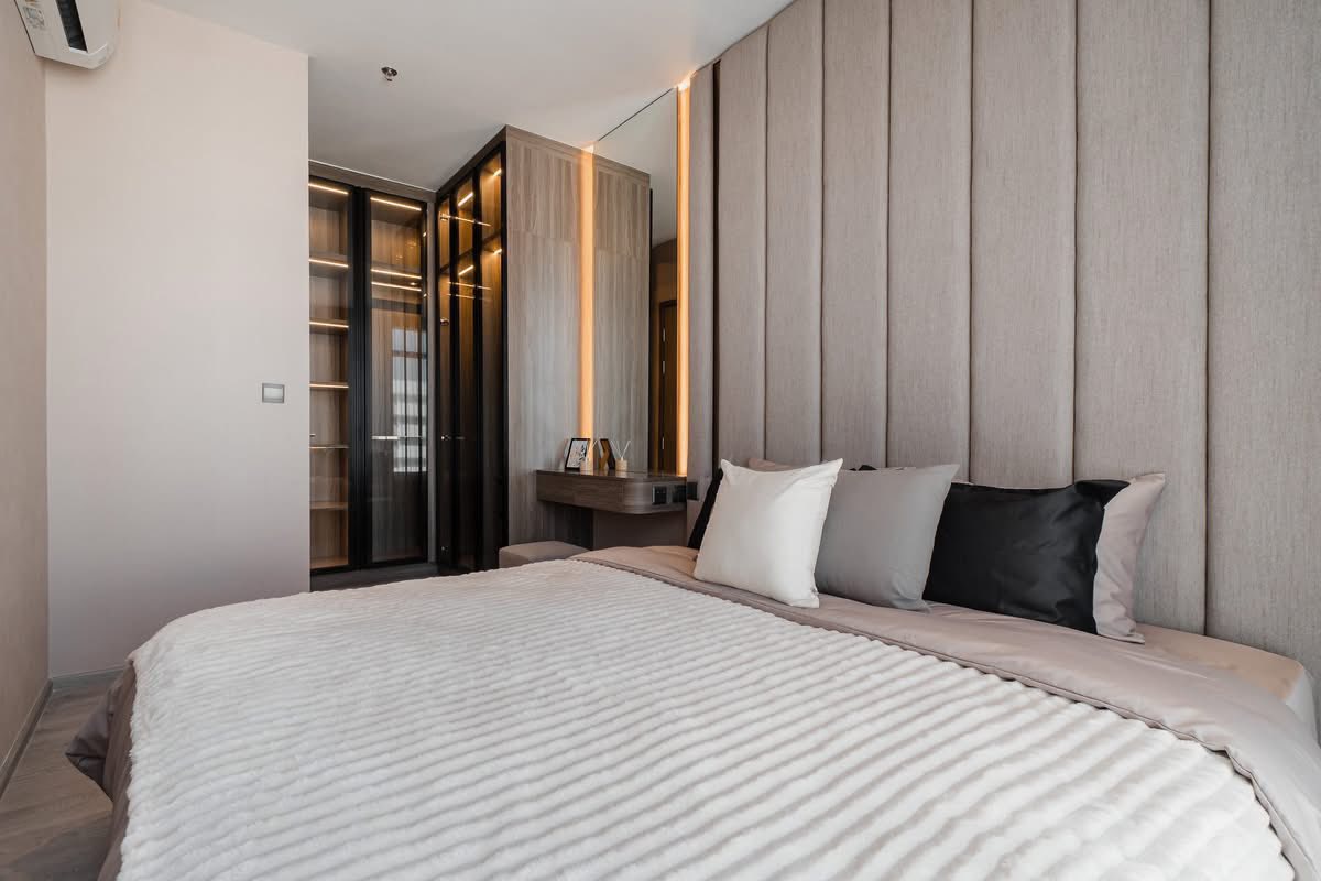 Rhythm Ekkamai Estate, 2 bed condo in Sukhumvit, Bangkok — photo 12