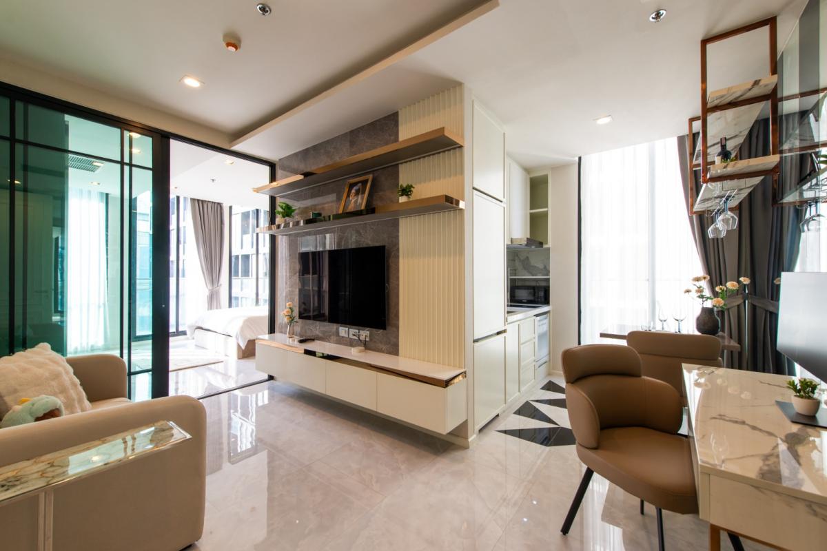 Noble Ploenchit, 1 bed condo in Wireless, Bangkok — photo 2
