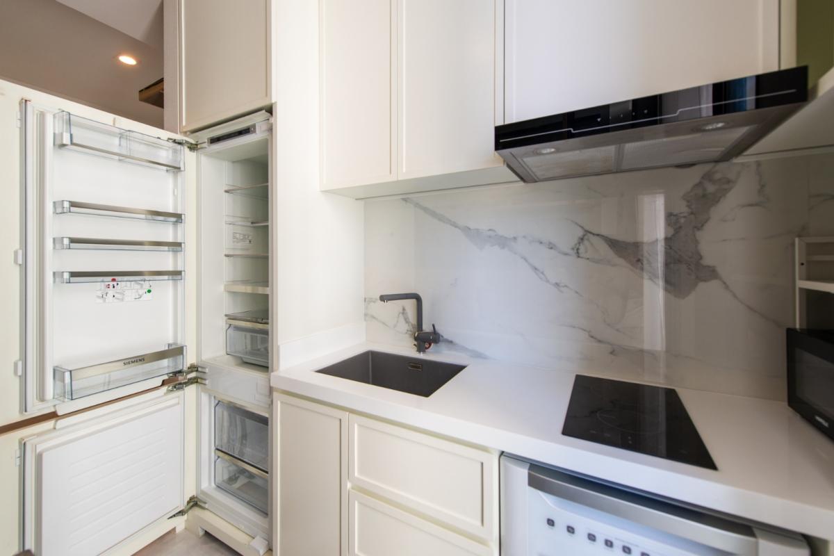 Noble Ploenchit, 1 bed condo in Wireless, Bangkok — photo 18