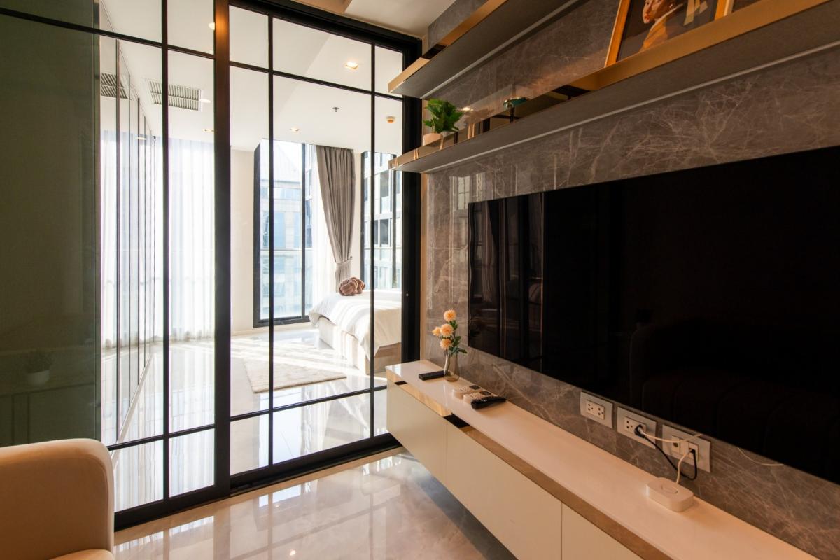 Noble Ploenchit, 1 bed condo in Wireless, Bangkok — photo 7