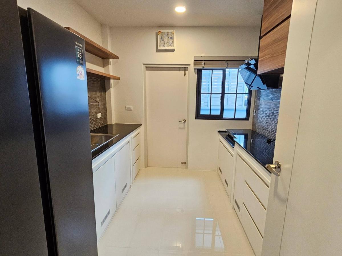Centro Bangna, 4 bed house in Bang Na, Bangkok — photo 22
