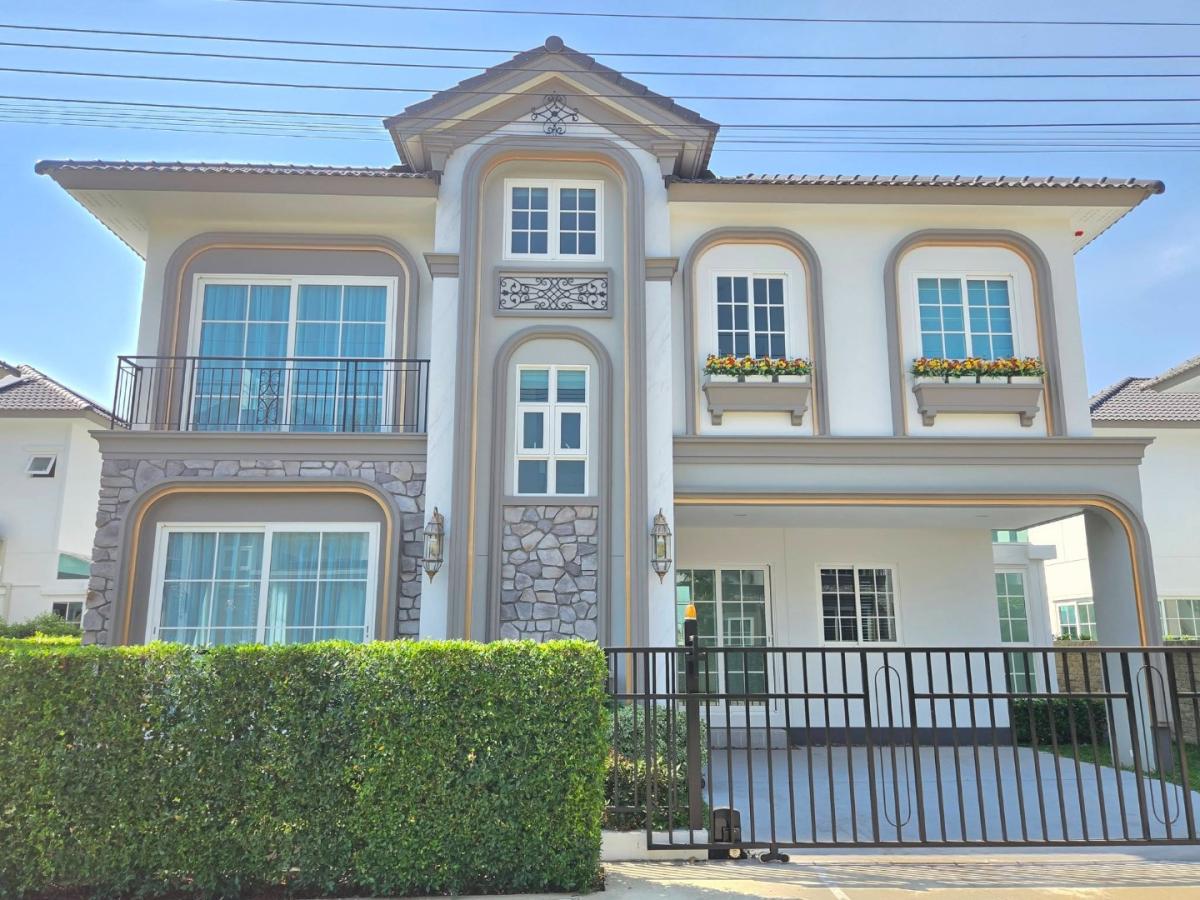 Grandio Bangna km.5, 4 bed house in Thepharak, Bang Phli, Samrong, Phraek Sa, Pu Chao Saming Phrai, Si Dan, Pak Nam, Bang Pu, Samut Prakan, Bangkok