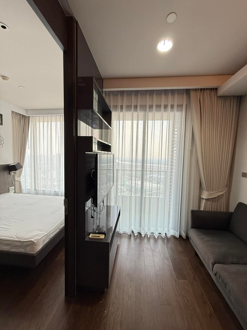 The Lumpini 24, 1 bed condo in Sukhumvit, Bangkok — photo 2