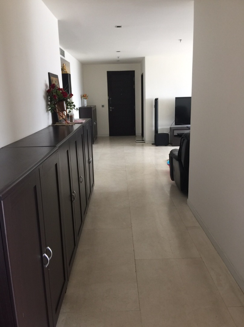 Eight Thonglor Residences, 3 bed condo in Sukhumvit, Bangkok — photo 4