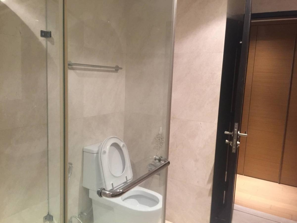 Eight Thonglor Residences, 3 bed condo in Sukhumvit, Bangkok — photo 15