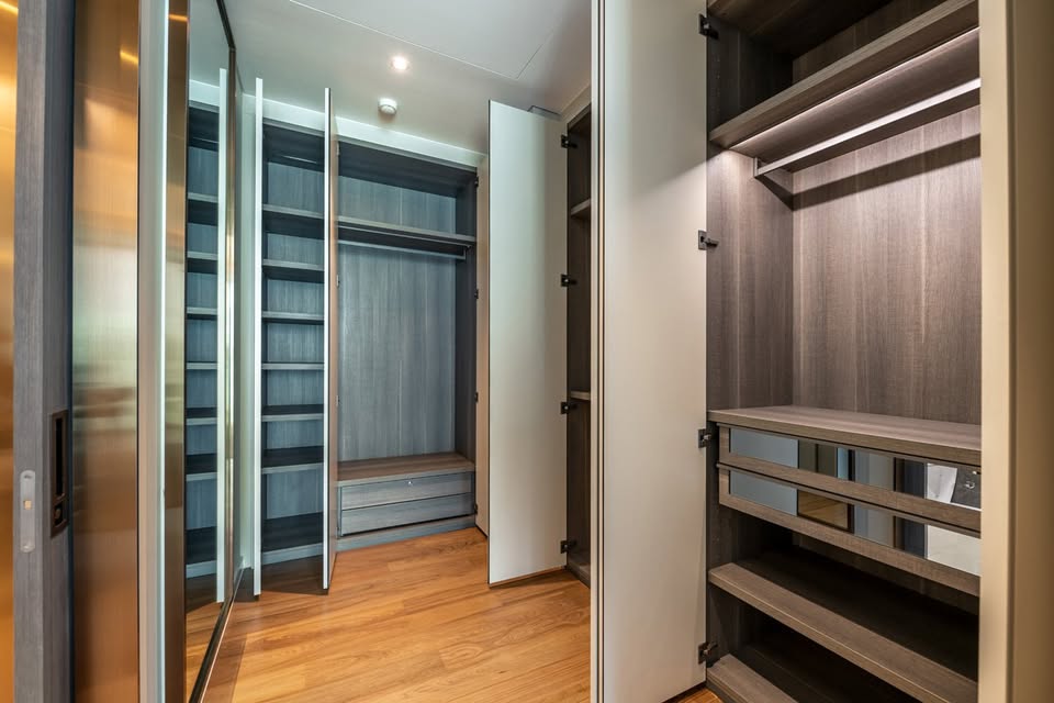 Sindhorn Tonson, 1 bed condo in Wireless, Bangkok — photo 14