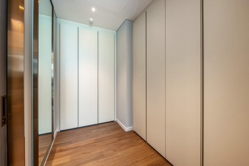 Sindhorn Tonson, 1 bed condo in Wireless, Bangkok — photo 13