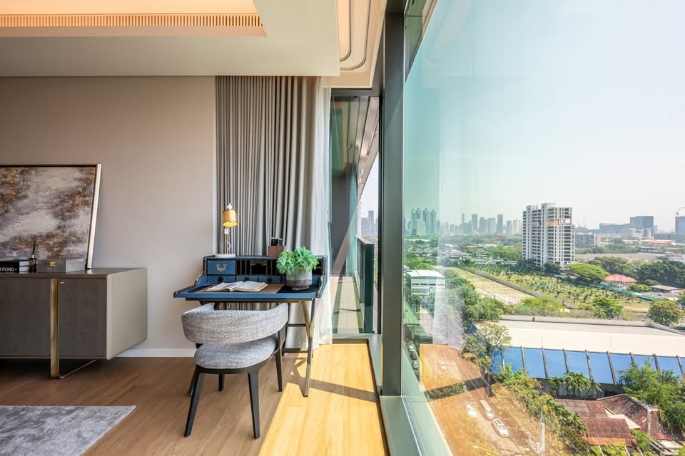 Sindhorn Tonson, 1 bed condo in Wireless, Bangkok — photo 3
