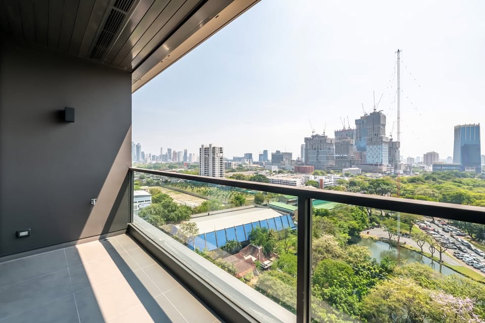 Sindhorn Tonson, 1 bed condo in Wireless, Bangkok — photo 5