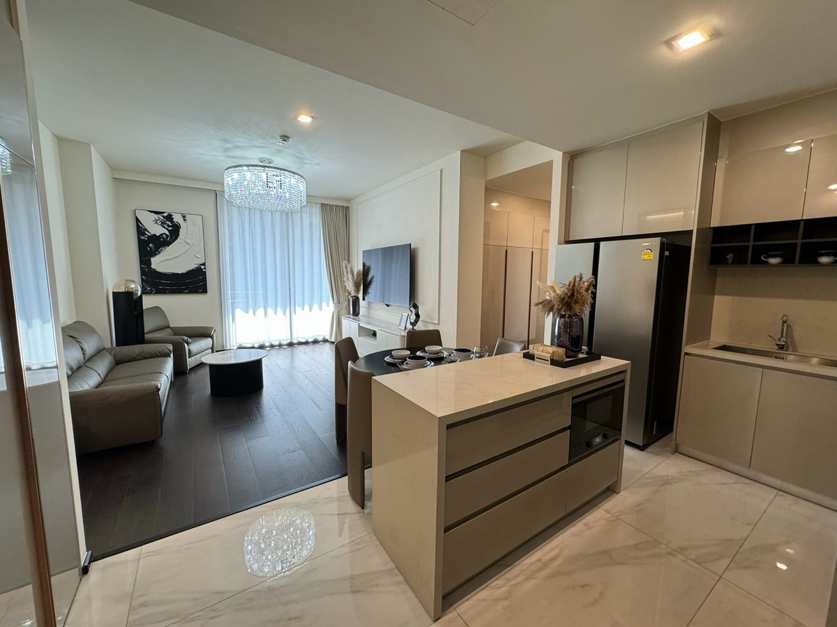 Laviq Sukhumvit 57, 3 bed condo in Sukhumvit, Bangkok — photo 2