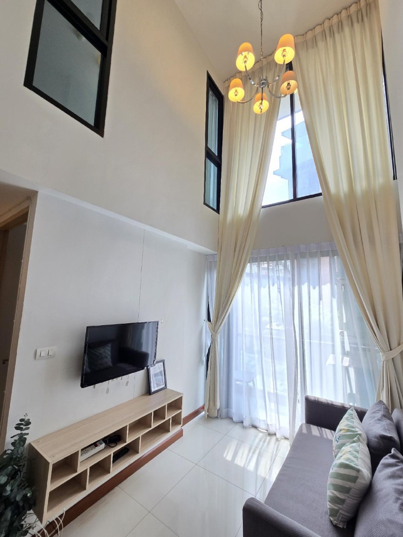 Le Côté Thonglor 8, 2 bed condo in Sukhumvit, Bangkok — photo 2