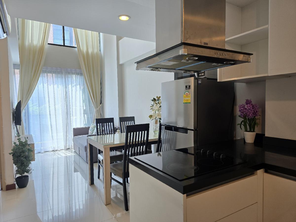 Le Côté Thonglor 8, 2 bed condo in Sukhumvit, Bangkok — photo 5