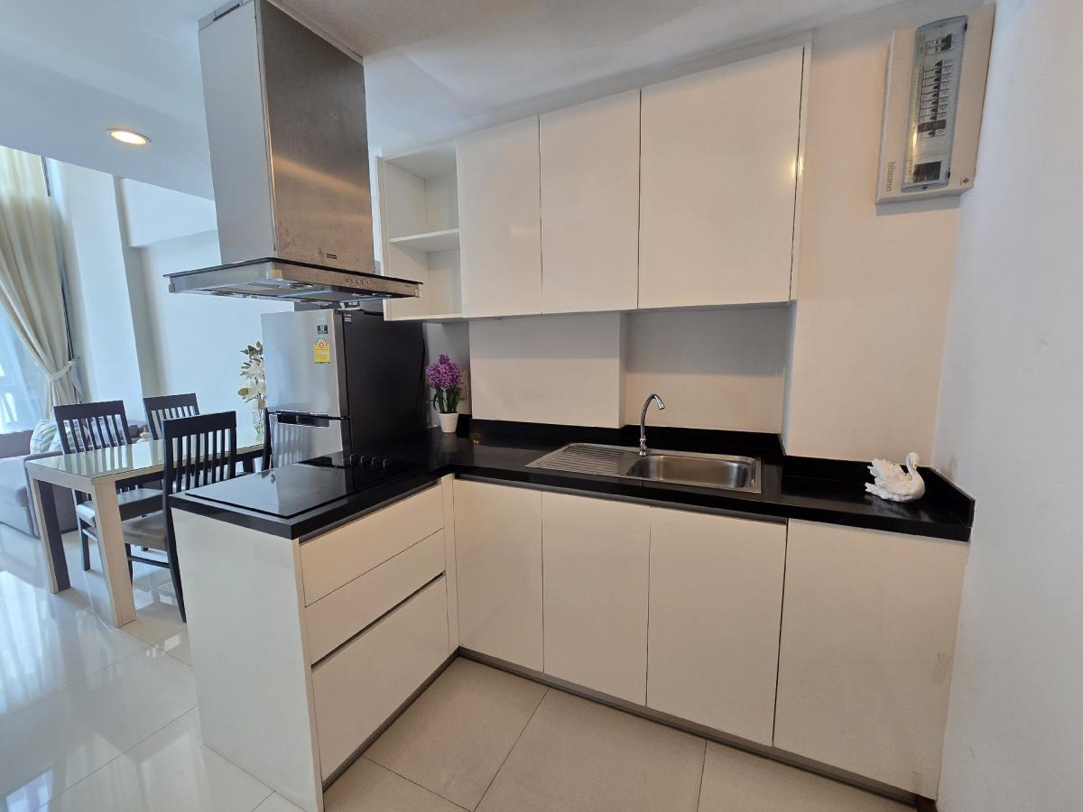Le Côté Thonglor 8, 2 bed condo in Sukhumvit, Bangkok — photo 6